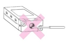 請勿使用尖銳的工具插入壓力入口,以避免損壞傳感器芯片。